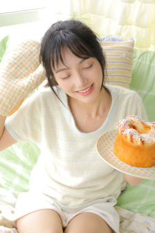 外公总是压妈妈身上怎么回事啊